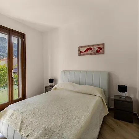 Modern In With Garden * Badesi