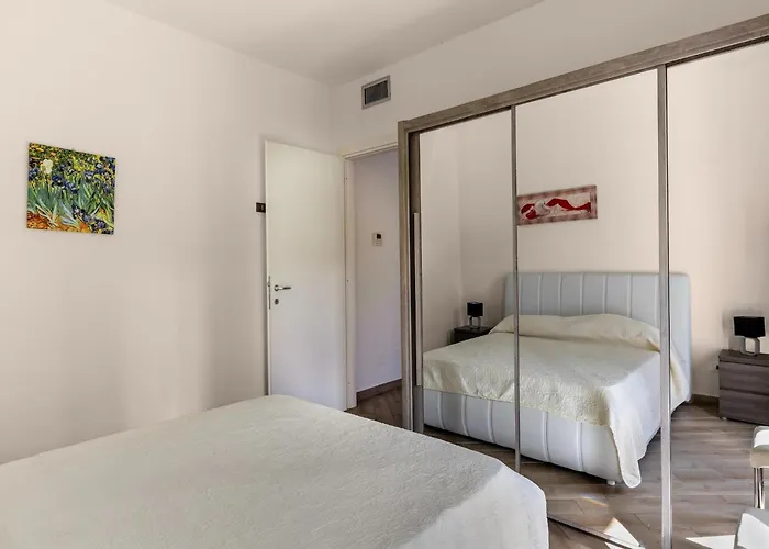 Apartman Modern In With Garden Badesi
